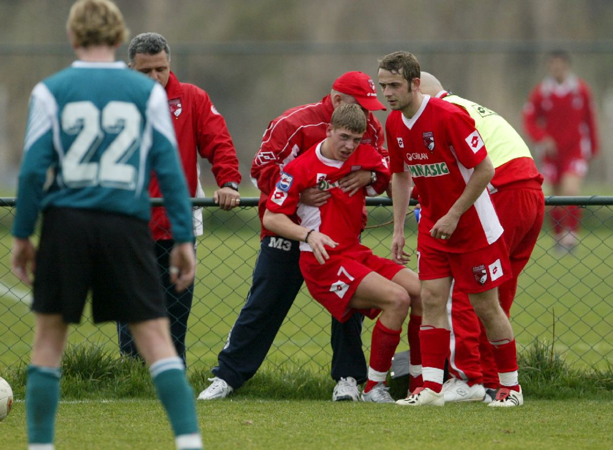 Imagini cu Cristian Cigan, fiul lui Sorin Cigan » Fotografii din arhiva GSP din perioada Dinamo