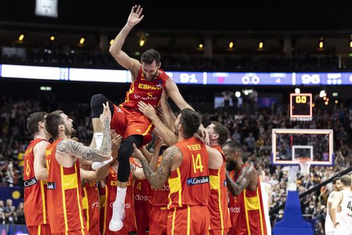 Rudy Fernandez, ovaționat în tricoul naționalei Spaniei