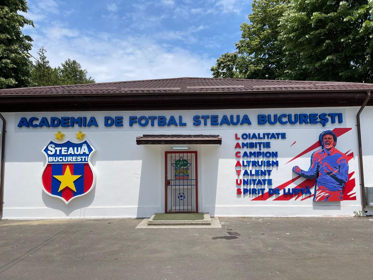 Ogăraru, surpriză pentru Marius Lăcătuș, la aniversarea de 60 de ani