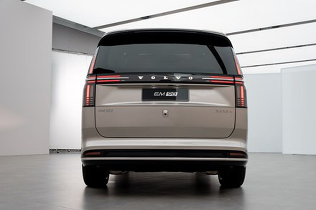 Volvo e primul mare producător „tradițional” care își ia adio de la diesel