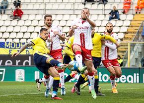 Își va pierde George Pușcaș locul de titular și în Serie B? Cum a explicat antrenorul schimbarea atacantului său la pauză!