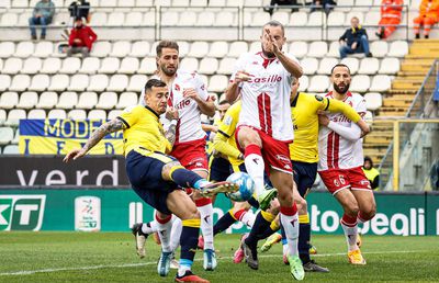 Își va pierde George Pușcaș locul de titular și în Serie B? Cum a explicat antrenorul schimbarea atacantului său la pauză!