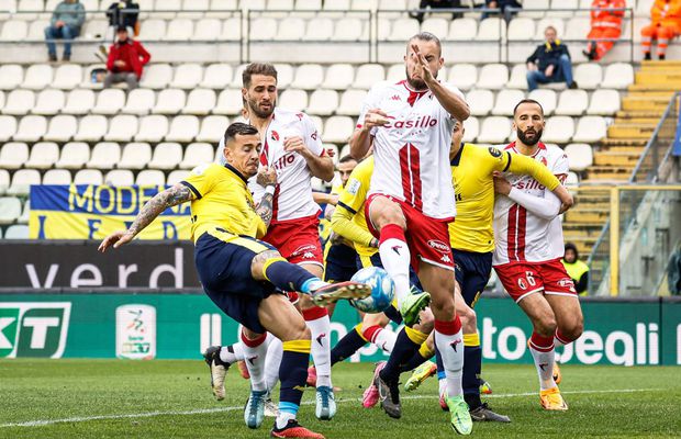 Își va pierde George Pușcaș locul de titular și în Serie B? Cum a explicat antrenorul schimbarea atacantului său la pauză!