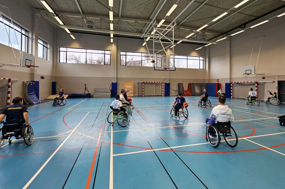 Lecții de viață de la sportivii paralimpici din România: „Mi-era rușine să ies din casă în scaun, dar sportul m-a ajutat să mă reintegrez”