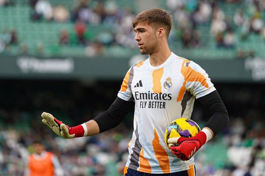 Fran Gonzalez, 19 ani, de la Castilla, ar putea apăra poarta Realului cu Valencia / Foto: Imago