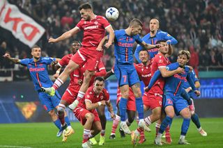 Problemele la genunchi i-au adus finalul aventurii la FCSB » Gigi Becali nu s-a temut degeaba