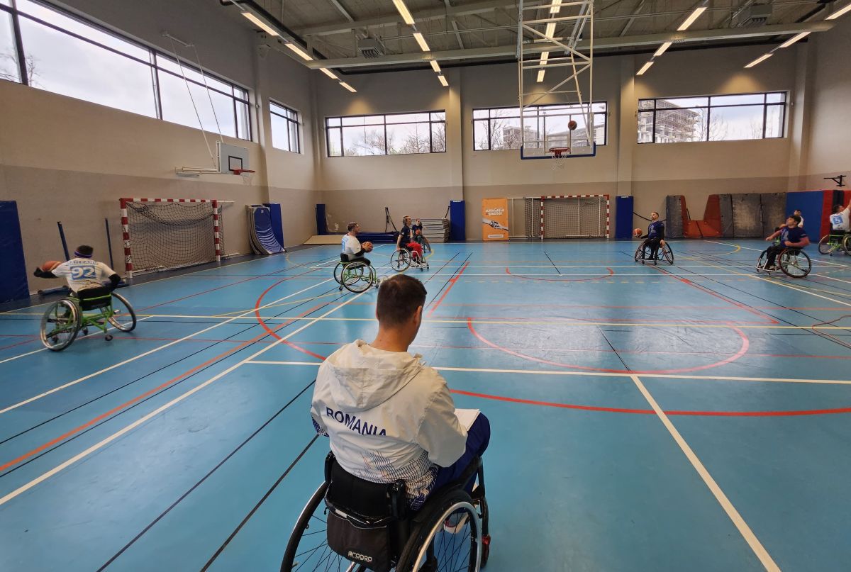 Lecții de viață de la sportivii paralimpici din România: „Mi-era rușine să ies din casă în scaun, dar sportul m-a ajutat să mă reintegrez”