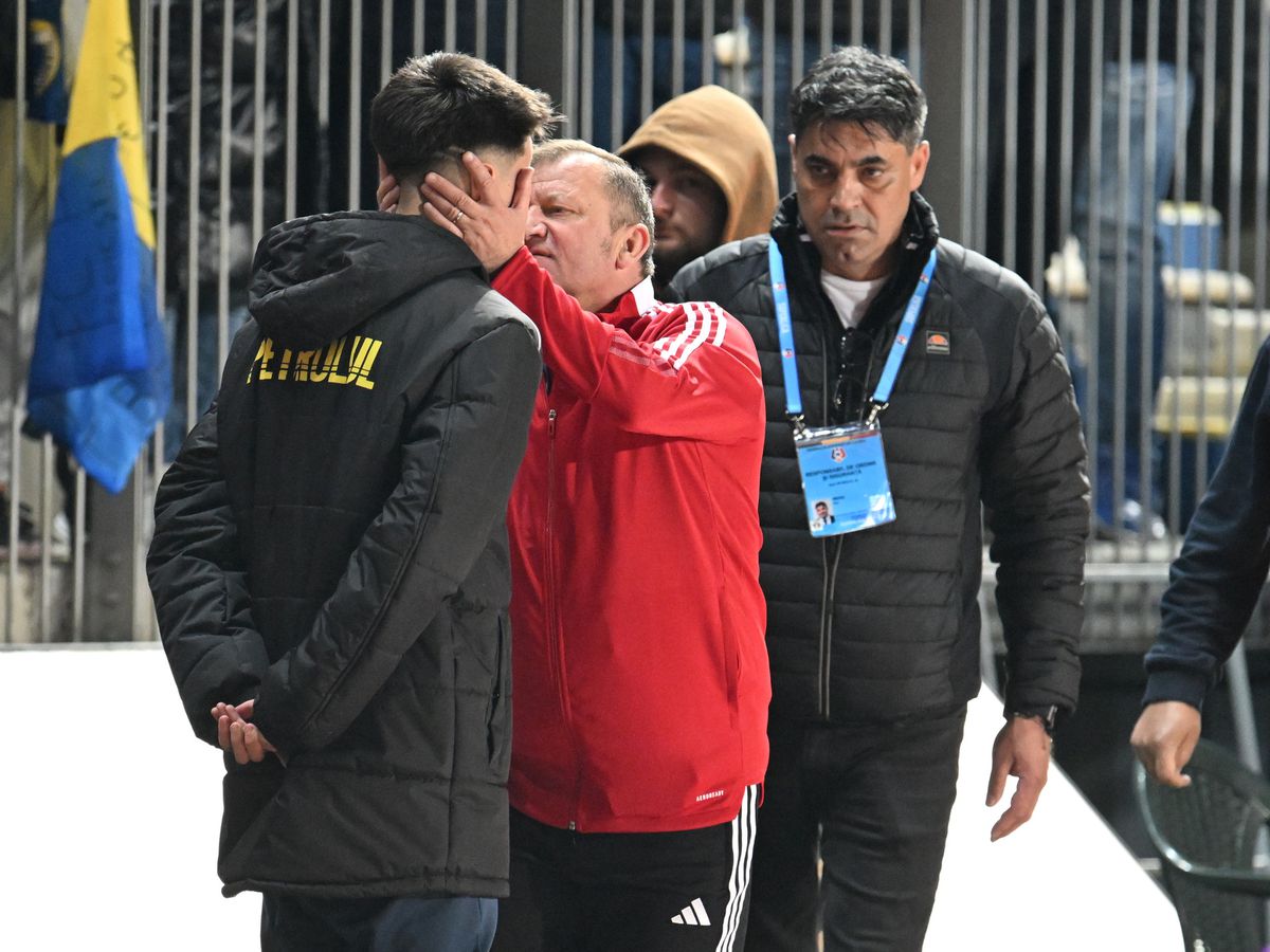 Dorinel Munteanu a oferit imaginile serii » A fugit spre un copil de mingi, iar deznodământul a fost total neașteptat