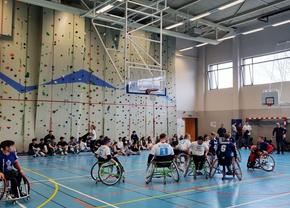 Lecții de viață de la sportivii paralimpici din România: „Mi-era rușine să ies din casă în scaun, dar sportul m-a ajutat să mă reintegrez”