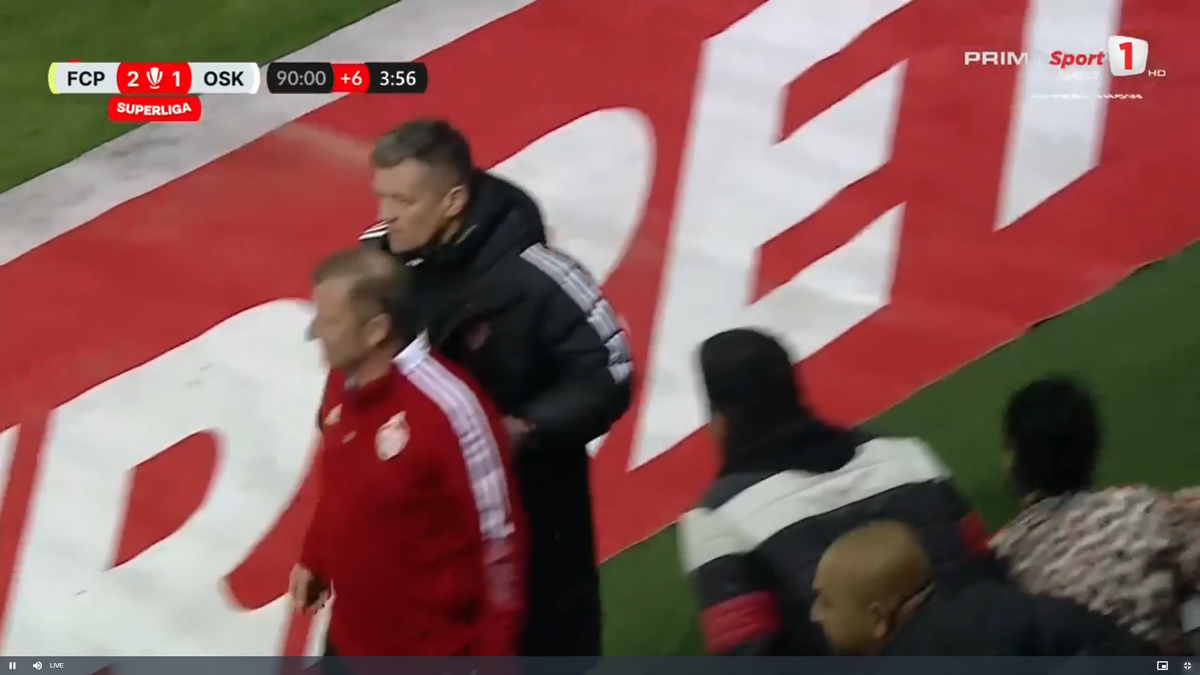 Dorinel Munteanu a oferit imaginile serii » A fugit spre un copil de mingi, iar deznodământul a fost total neașteptat