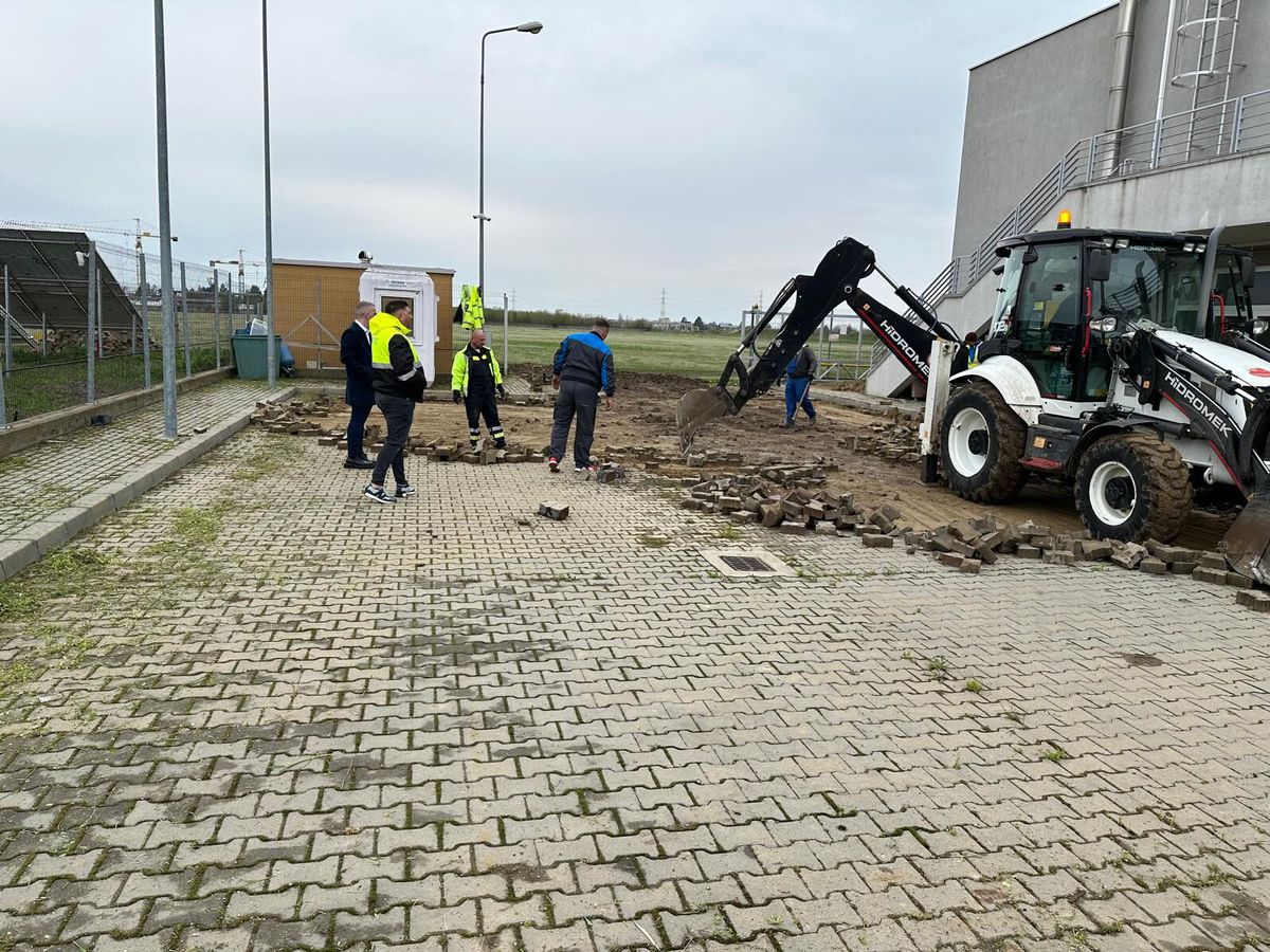 A intrat buldozerul la baza echipelor naționale » Imaginile publicate de FRF de pe șantier