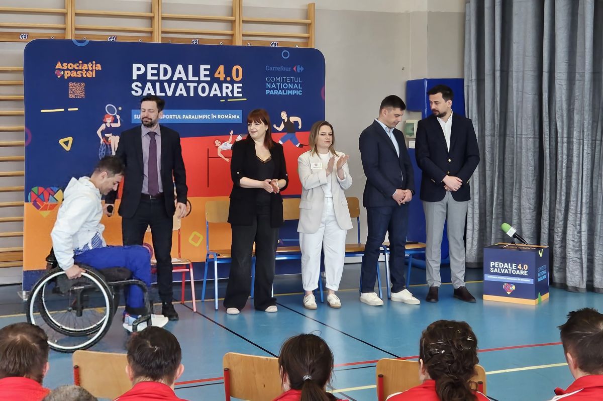 Lecții de viață de la sportivii paralimpici din România: „Mi-era rușine să ies din casă în scaun, dar sportul m-a ajutat să mă reintegrez”