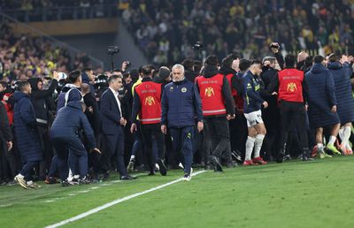 Fenerbahce reacționează în scandalul de la Istanbul: „Mourinho a fost provocat”