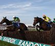 Imagini spectaculoase surprinse la Randox Grand National