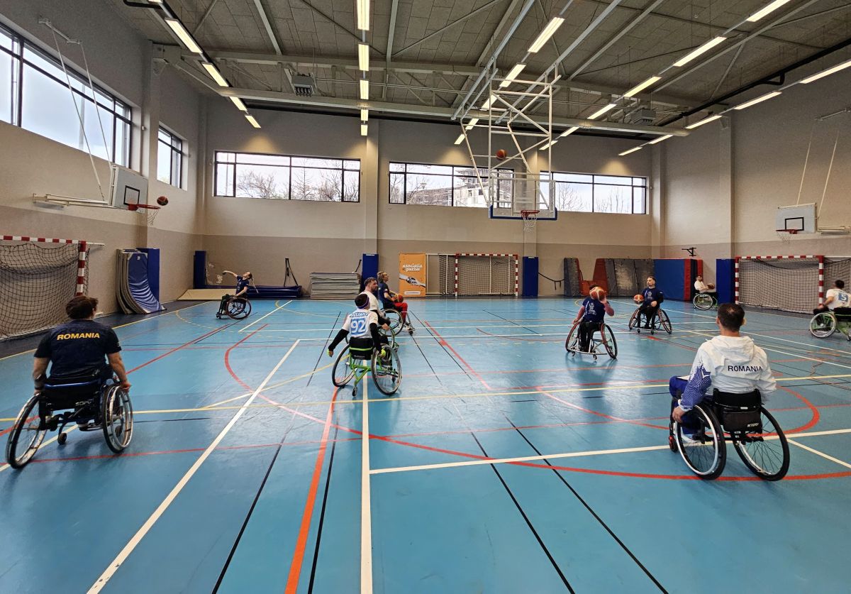 Lecții de viață de la sportivii paralimpici din România: „Mi-era rușine să ies din casă în scaun, dar sportul m-a ajutat să mă reintegrez”