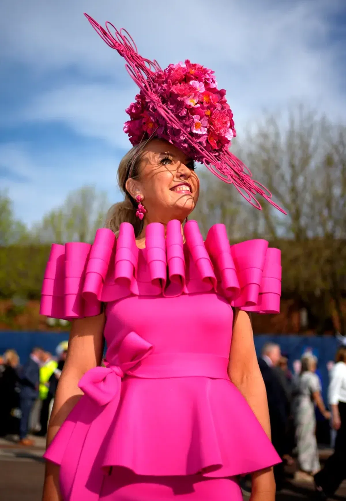 Britanicii știu să petreacă! În ce au transformat cea mai așteptată competiție sportivă a săptămânii