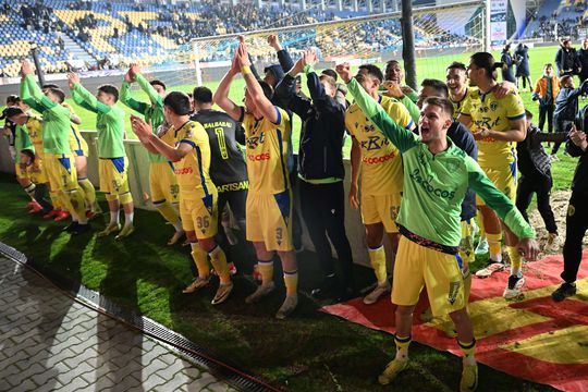 Petrolul - Sepsi. Foto: sportpictures.eu