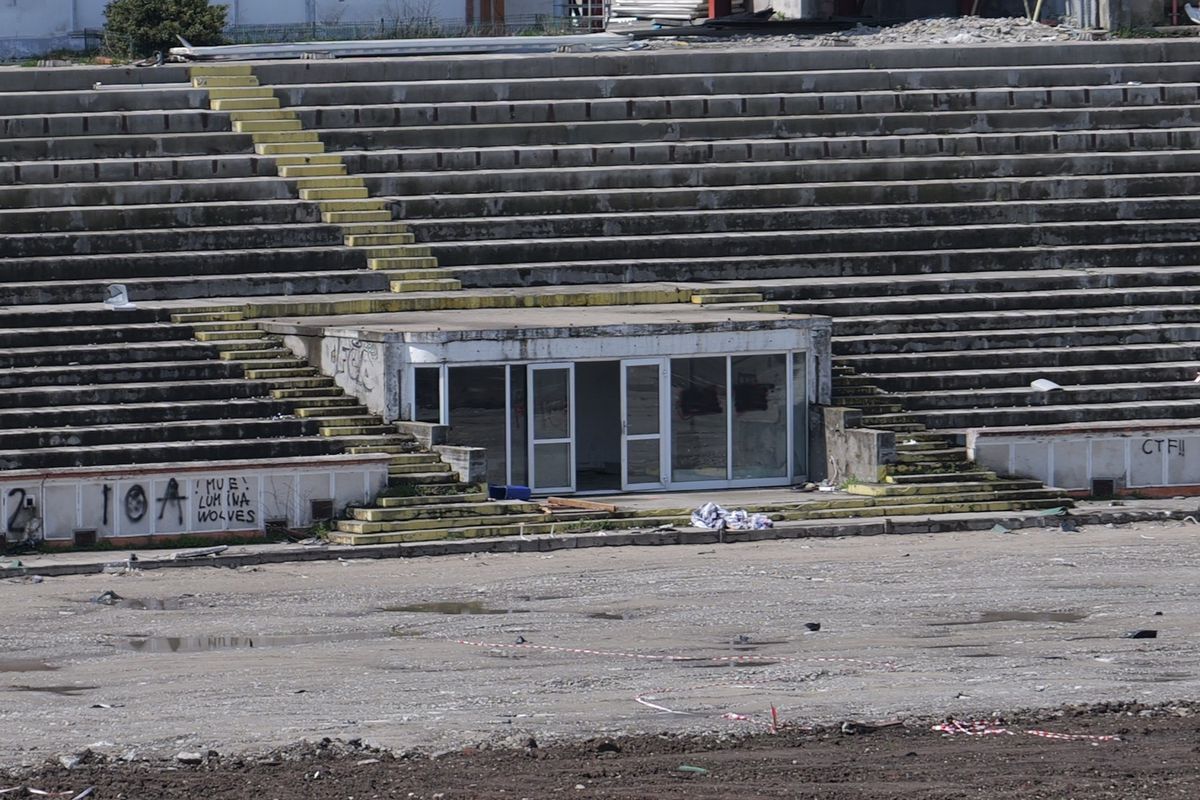 Lucrări blocate la stadionul Dinamo! Imagini cu sectorul care nu poate fi dărâmat, după intervenția ANAF » Ce zice șeful CS Dinamo