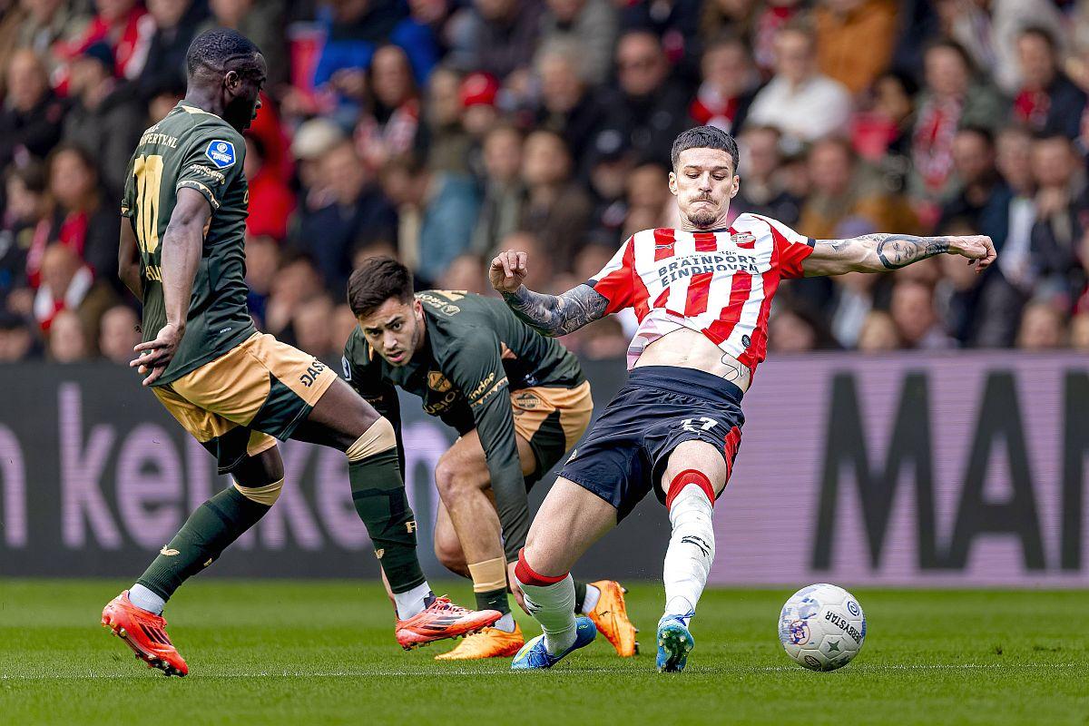 PSV - Utrecht 4-3 » Victorie de poveste pentru Dennis Man și compania! Duminică, PSV poate cuceri titlul