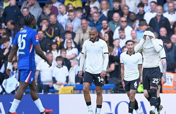 Chelsea a întâlnit ultima clasată din liga a treia și i-a dat „o căruță” de goluri în sferturile Cupei