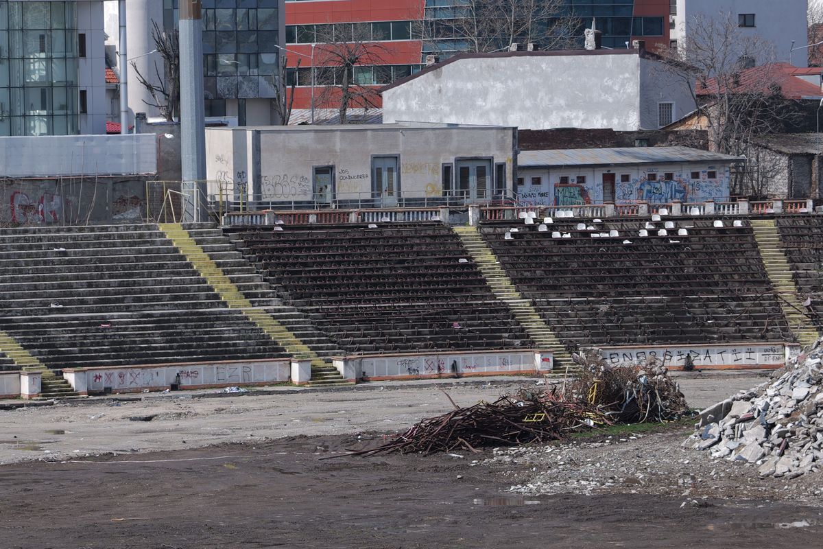 Lucrări blocate la stadionul Dinamo! Imagini cu sectorul care nu poate fi dărâmat, după intervenția ANAF » Ce zice șeful CS Dinamo