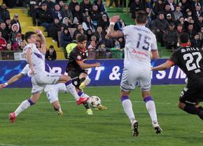 FC Argeș - Dinamo deschide etapa #3 din play-off » Deschidere de scor în minutul 44