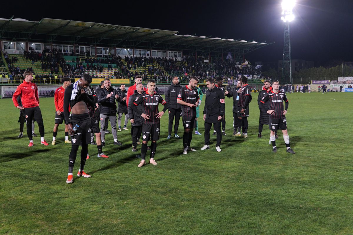 Imagini de la finalul meciului FC Argeș - Dinamo, 4 aprilie 2026 / FOTO: Andrei Furnigă