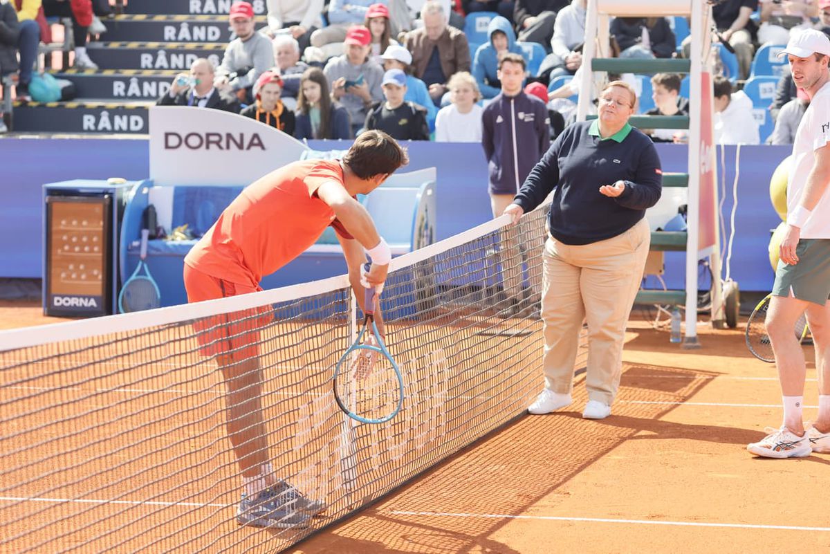 Grande Mariano Navone! » Calificare eroică în ultimul act de la Țiriac Open a finalistului din 2024, cu două mingi de meci salvate!
