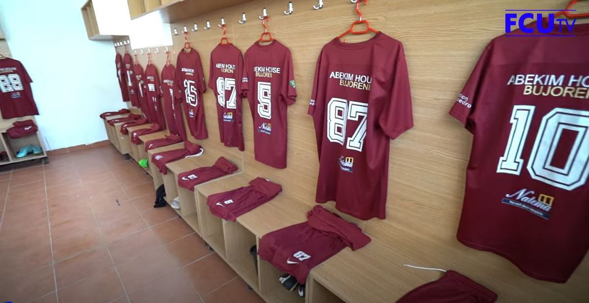 Pe urmele lui Hagi și Popescu » Florin Costea a tăiat panglica, alături de fratele lui: „Pregătiți pentru FCU, Steaua și FCSB”