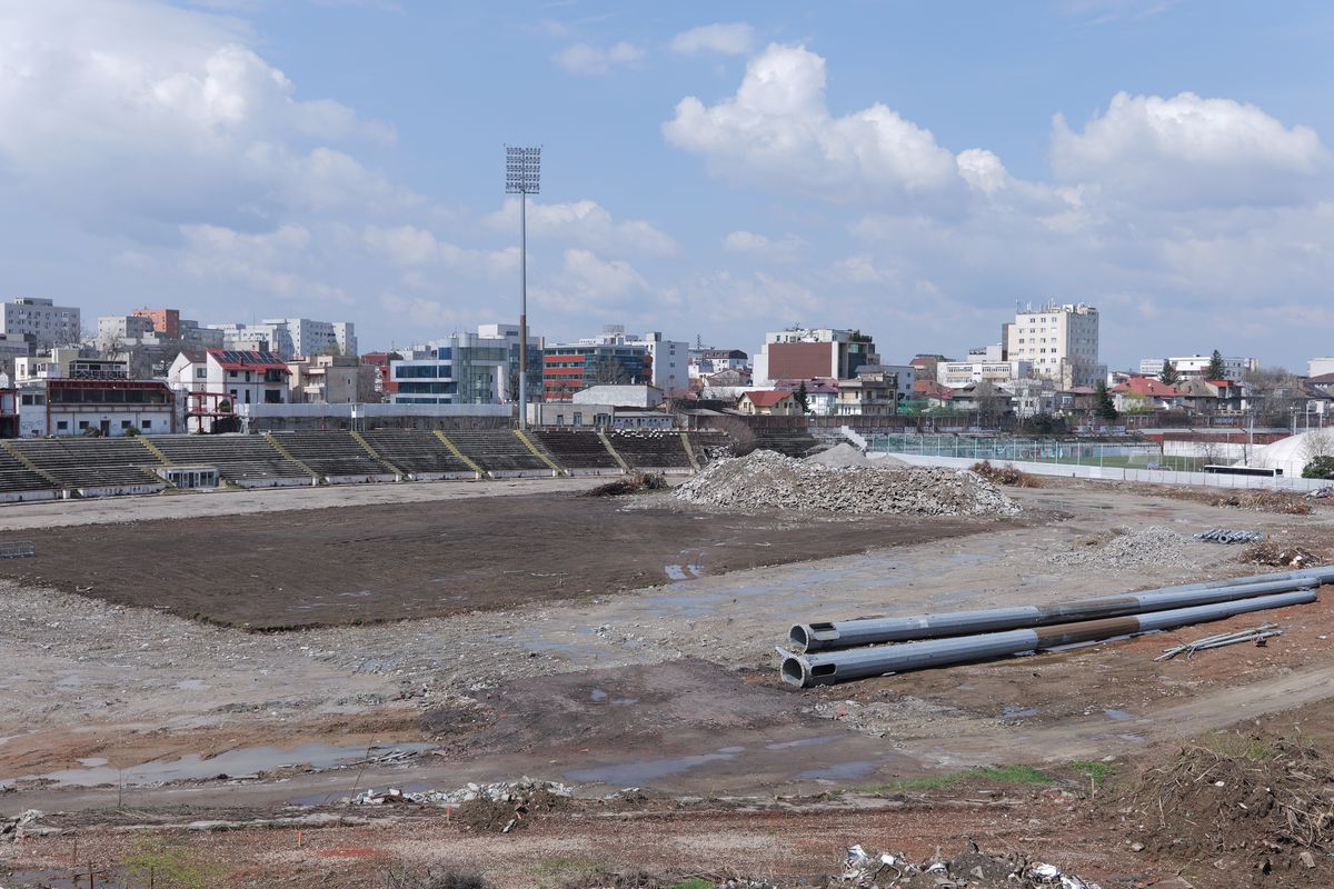 Lucrări blocate la stadionul Dinamo! Imagini cu sectorul care nu poate fi dărâmat, după intervenția ANAF » Ce zice șeful CS Dinamo