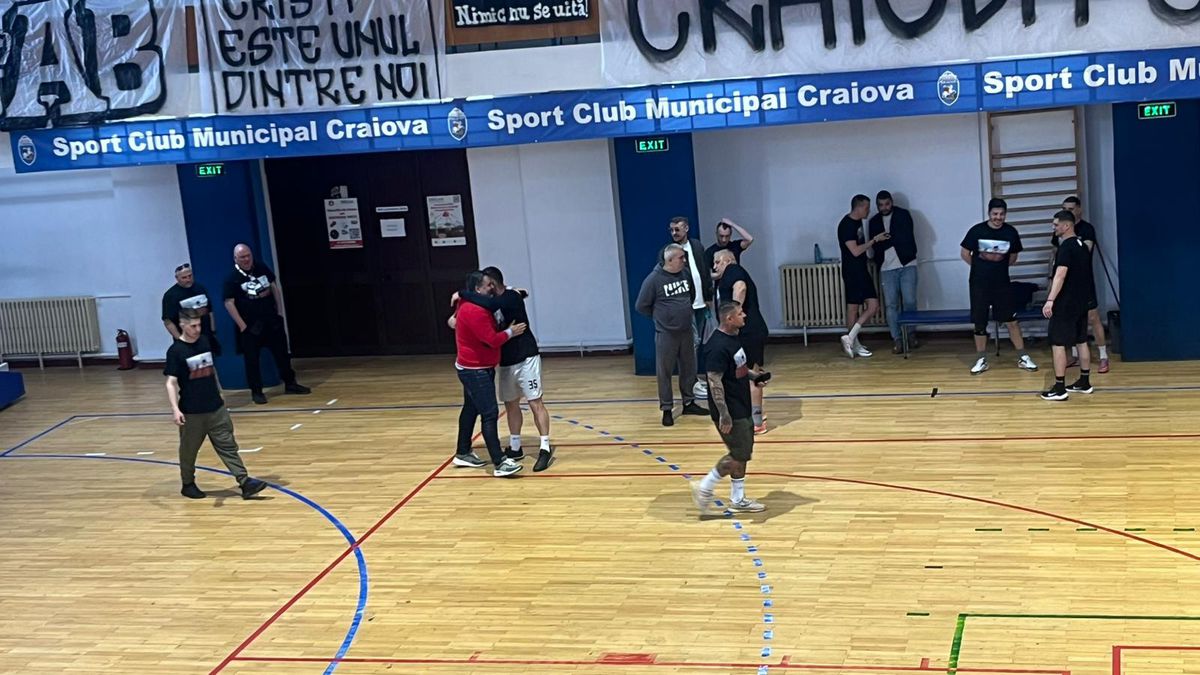 Înjurături și mesaje abominabile » Ura a deturnat atenția, la comemorarea lui Cristi Neamțu