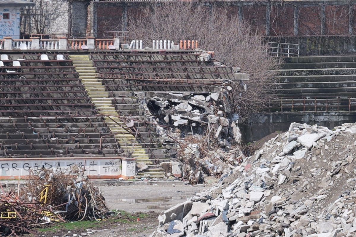 Lucrări blocate la stadionul Dinamo! Imagini cu sectorul care nu poate fi dărâmat, după intervenția ANAF » Ce zice șeful CS Dinamo