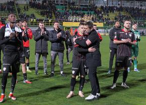 Scandări xenofobe și obiectiv trasat „câinilor” chiar pe teren » Ce nu s-a văzut la TV după FC Argeș - Dinamo