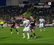 Armstrong îl lovește pe Borța / FOTO: Captură TV @Prima Sport 1