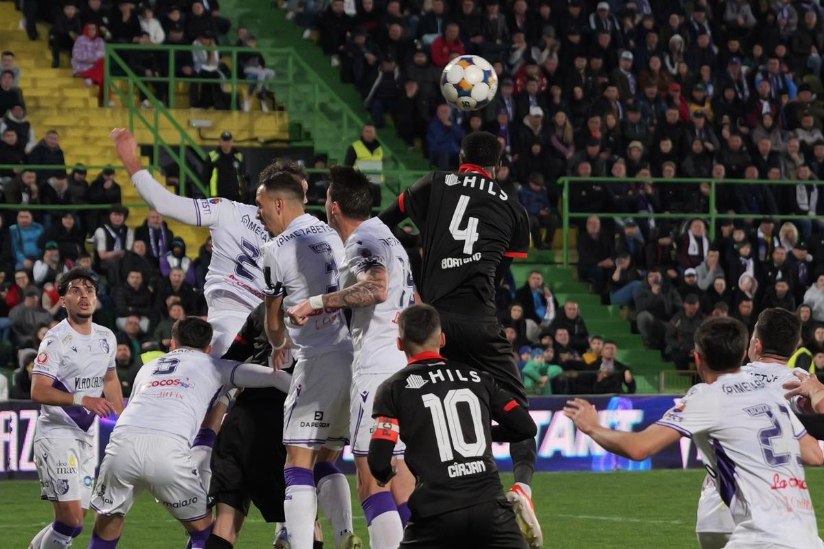 Dinamo obține primul punct în play-off, visul podiumului rămâne departe de Argeș! Noul clasament în lupta la titlu