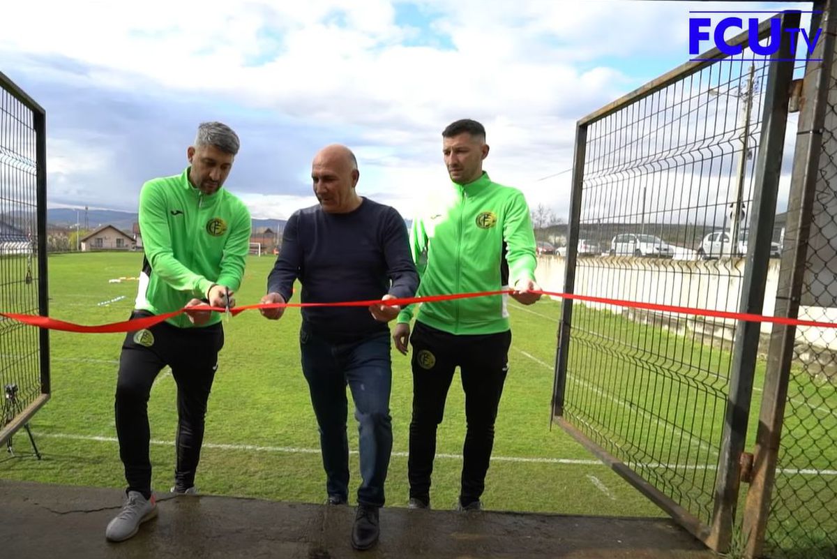 Pe urmele lui Hagi și Popescu » Florin Costea a tăiat panglica, alături de fratele lui: „Pregătiți pentru FCU, Steaua și FCSB”