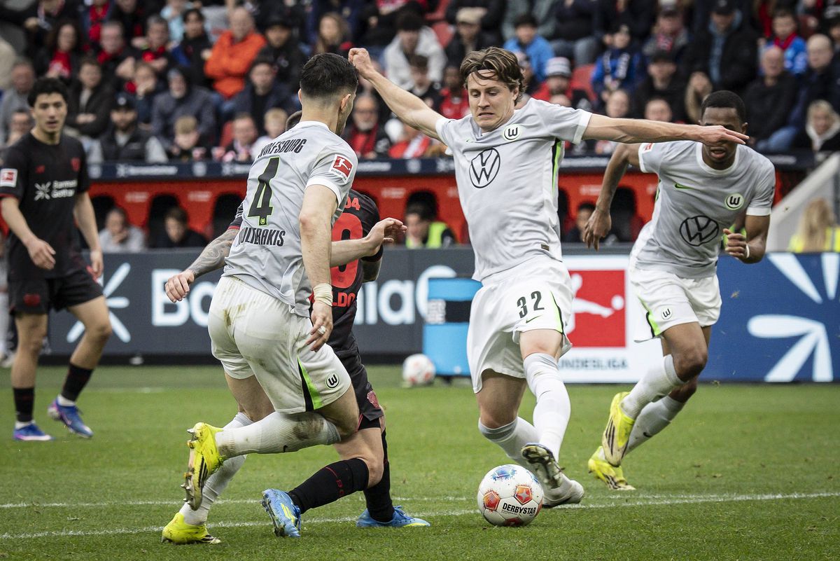 Leverkusen - Wolfsburg, meci de toată frumusețea în Bundesliga
