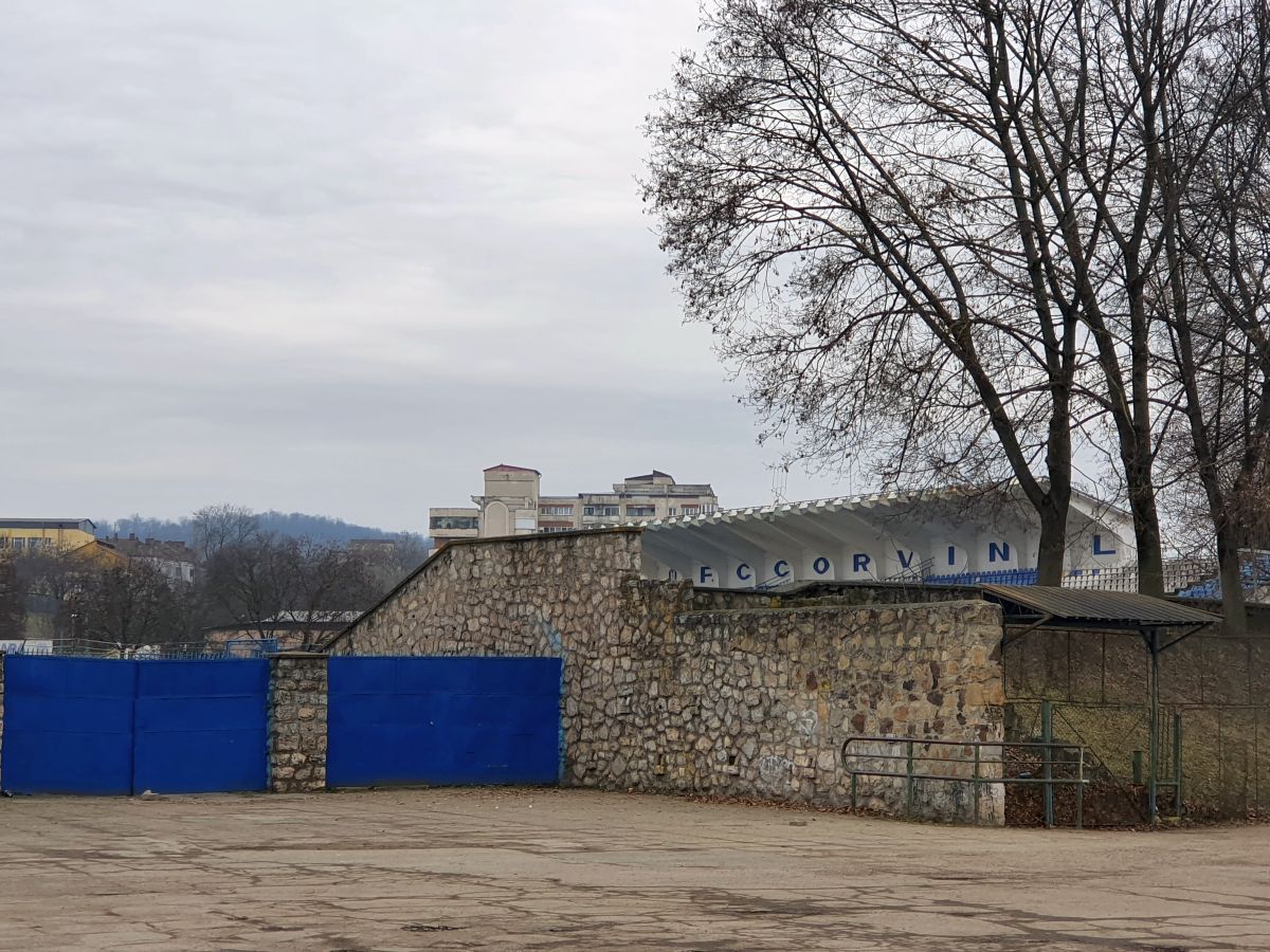 GALERIE FOTO Stadion Corvinul Hunedoara
