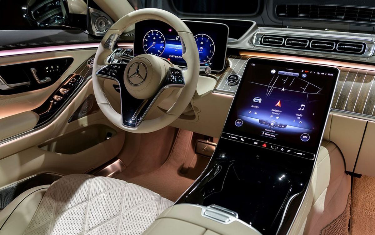 Mercedes Maybach - masina Gigi Becali