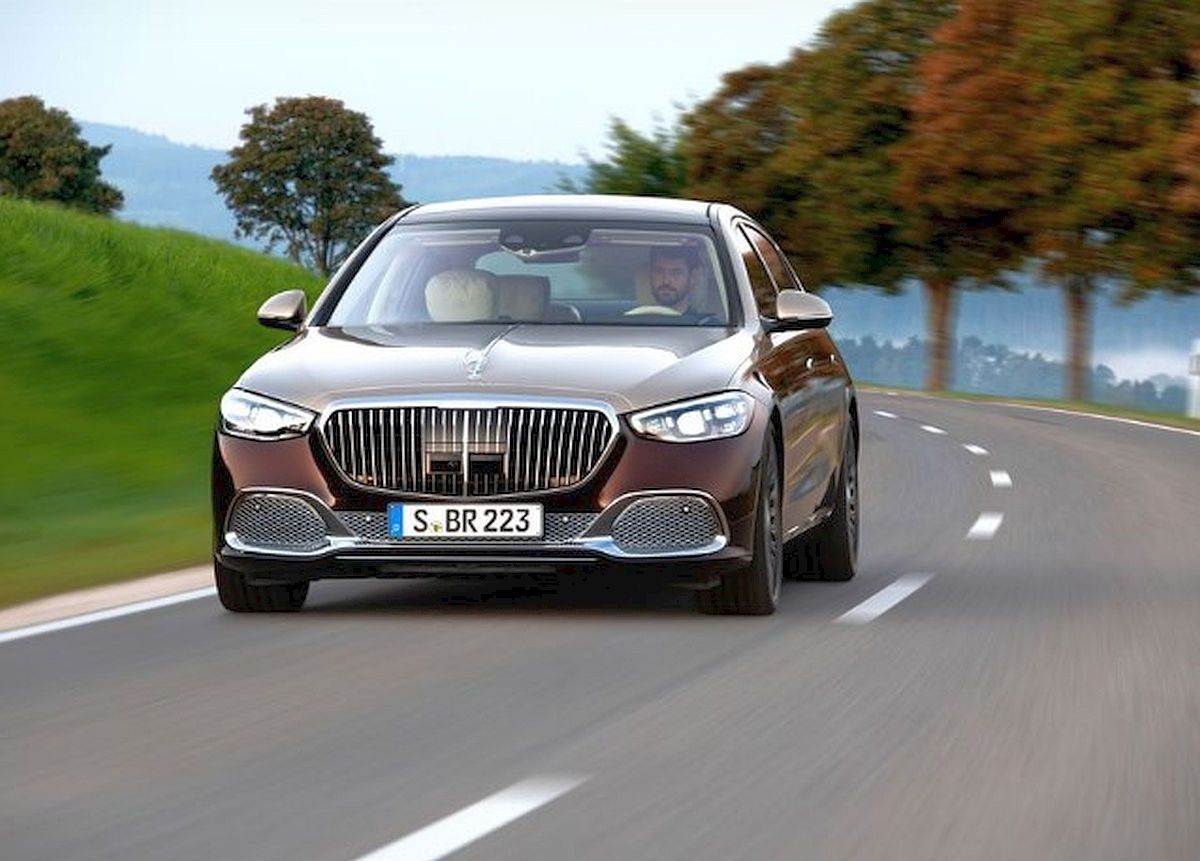 Mercedes Maybach - masina Gigi Becali