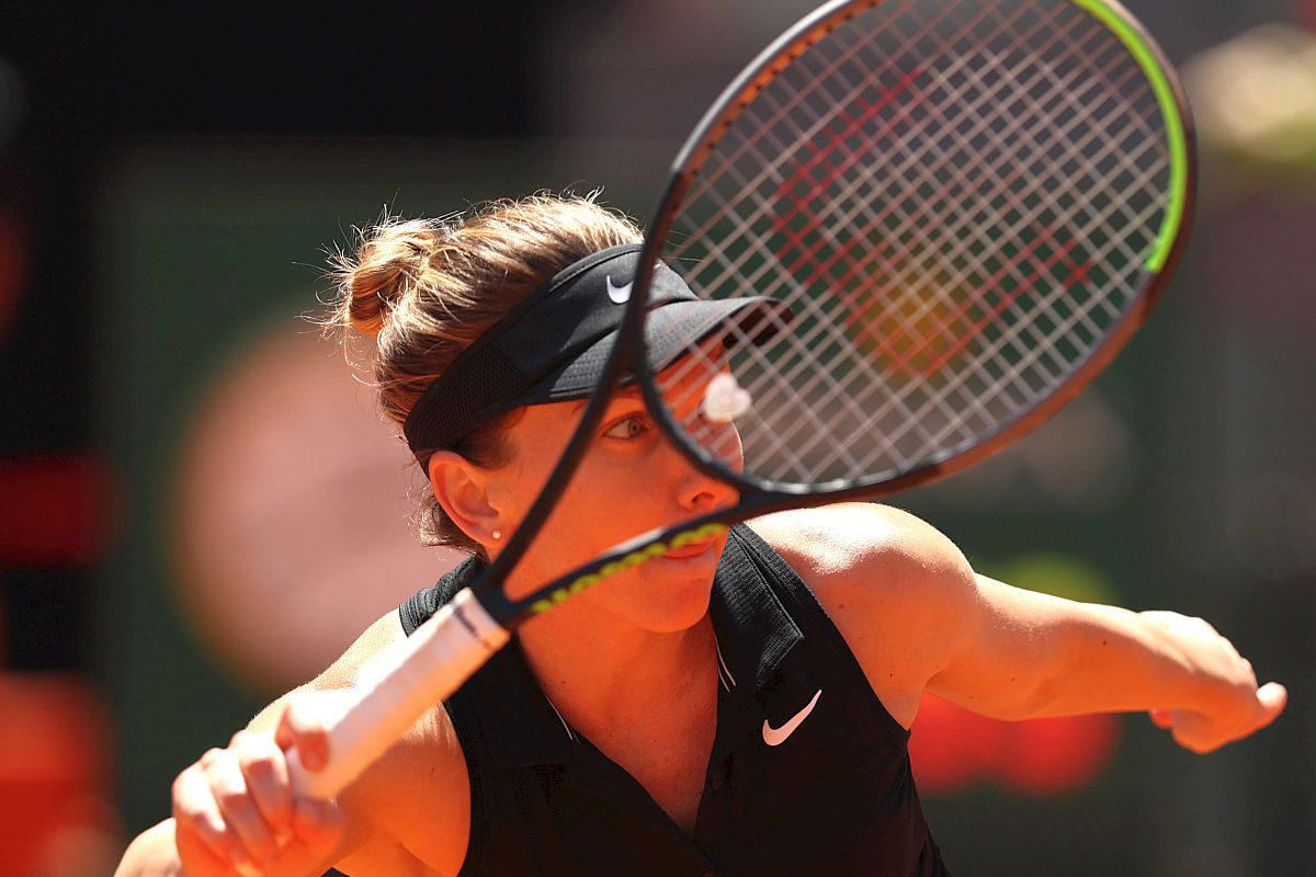 Simona Halep, eliminată de la Madrid! Meci de luptă cu Mertens, pierdut din cauza erorilor din decisiv