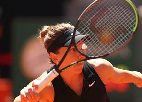 Simona Halep, izbucnire nervoasă în fața lui Mertens! Românca, nemulțumită în startul setului decisiv