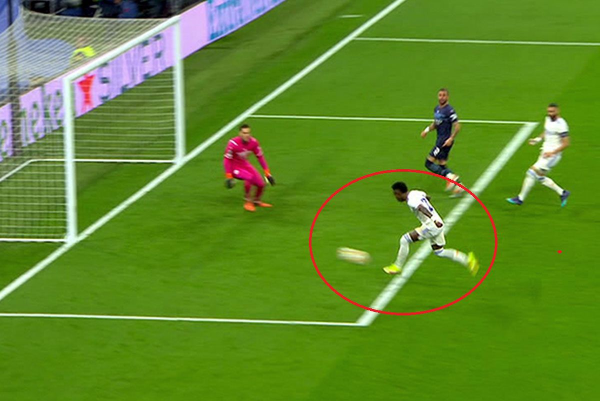 Imposibil! Ratare uluitoare a lui Vinicius, într-un moment-cheie al semifinalei Real Madrid - Manchester City