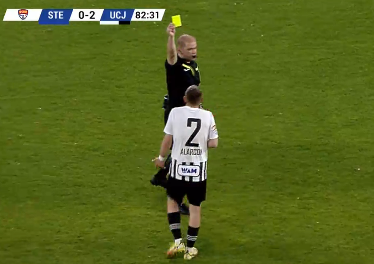 Cel mai încins moment din CSA Steaua - U Cluj: veteranul „militarilor”, eliminat