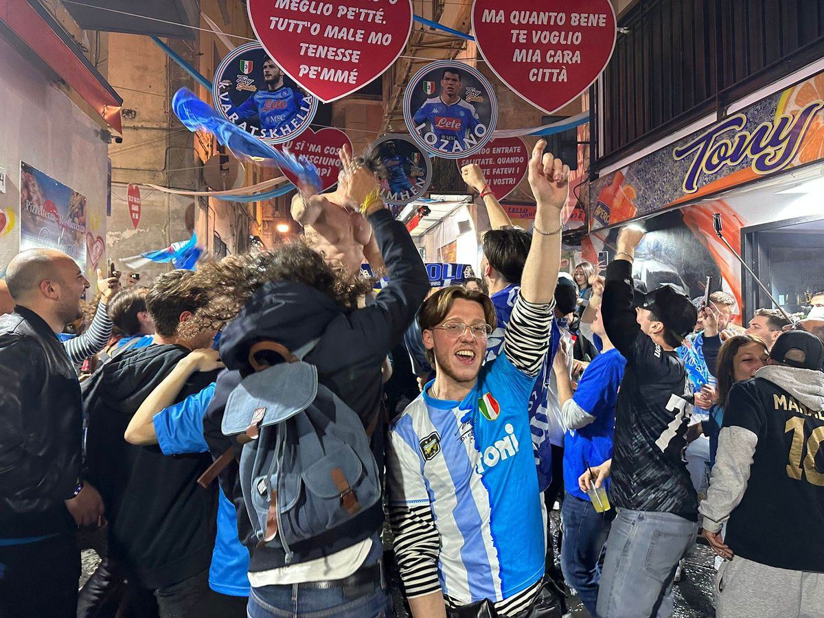 Ovidiu Ioanițoaia, după ce Napoli a devenit campioană în Serie A: „33 de ani de așteptare, 33 de ani de suferință! Marele regret e că Diego nu mai este în viață la acest moment”