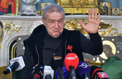 Gigi Becali a sunat în direct să-l pună la punct pe Balaj: „Nu știe legea!”