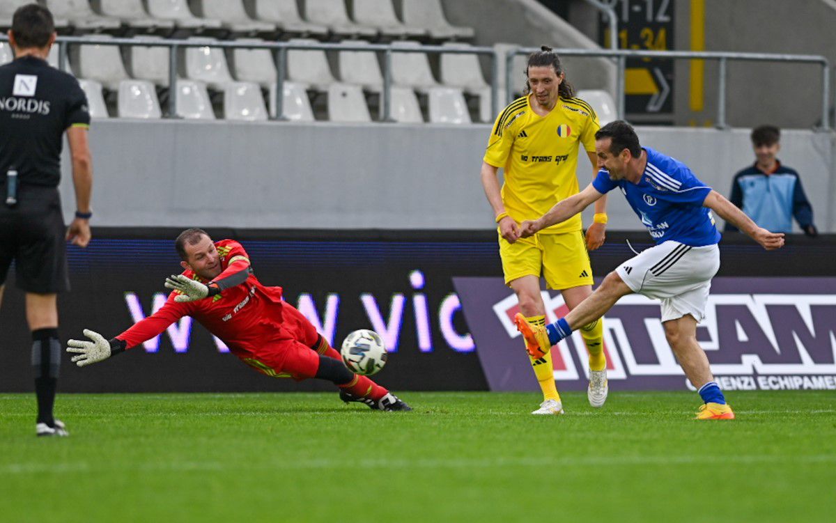 Nicolae Dică, fază serii în „Gala Mihai Neșu”: l-a ridiculizat pe Elias Charalambous » Reacția antrenorului FCSB