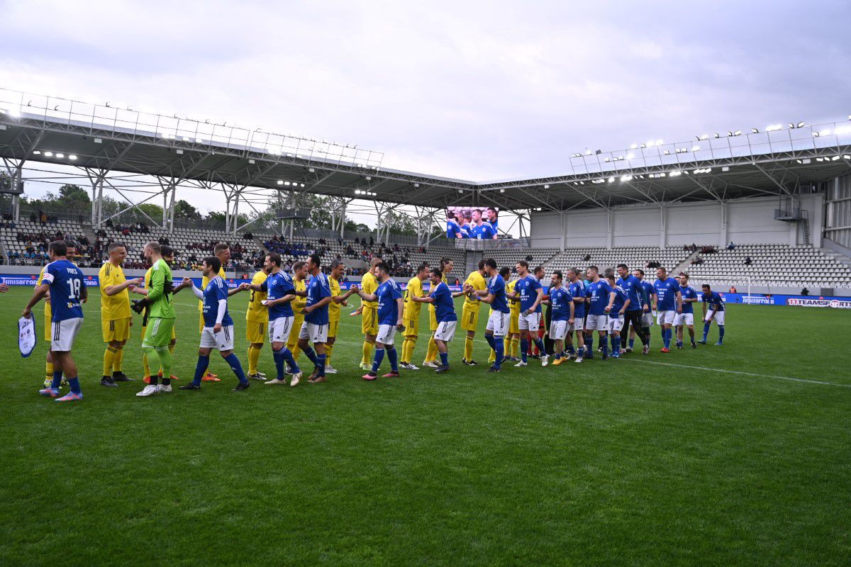 Nicolae Dică, fază serii în „Gala Mihai Neșu”: l-a ridiculizat pe Elias Charalambous » Reacția antrenorului FCSB