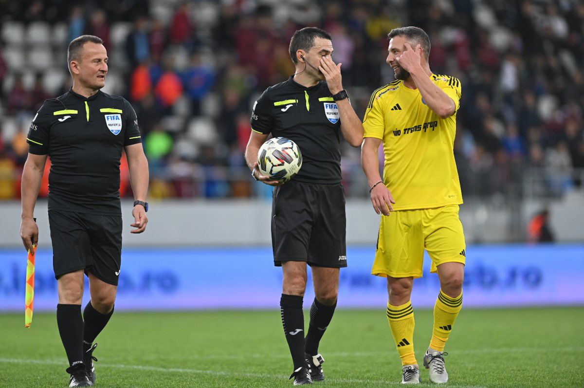 Nicolae Dică, fază serii în „Gala Mihai Neșu”: l-a ridiculizat pe Elias Charalambous » Reacția antrenorului FCSB