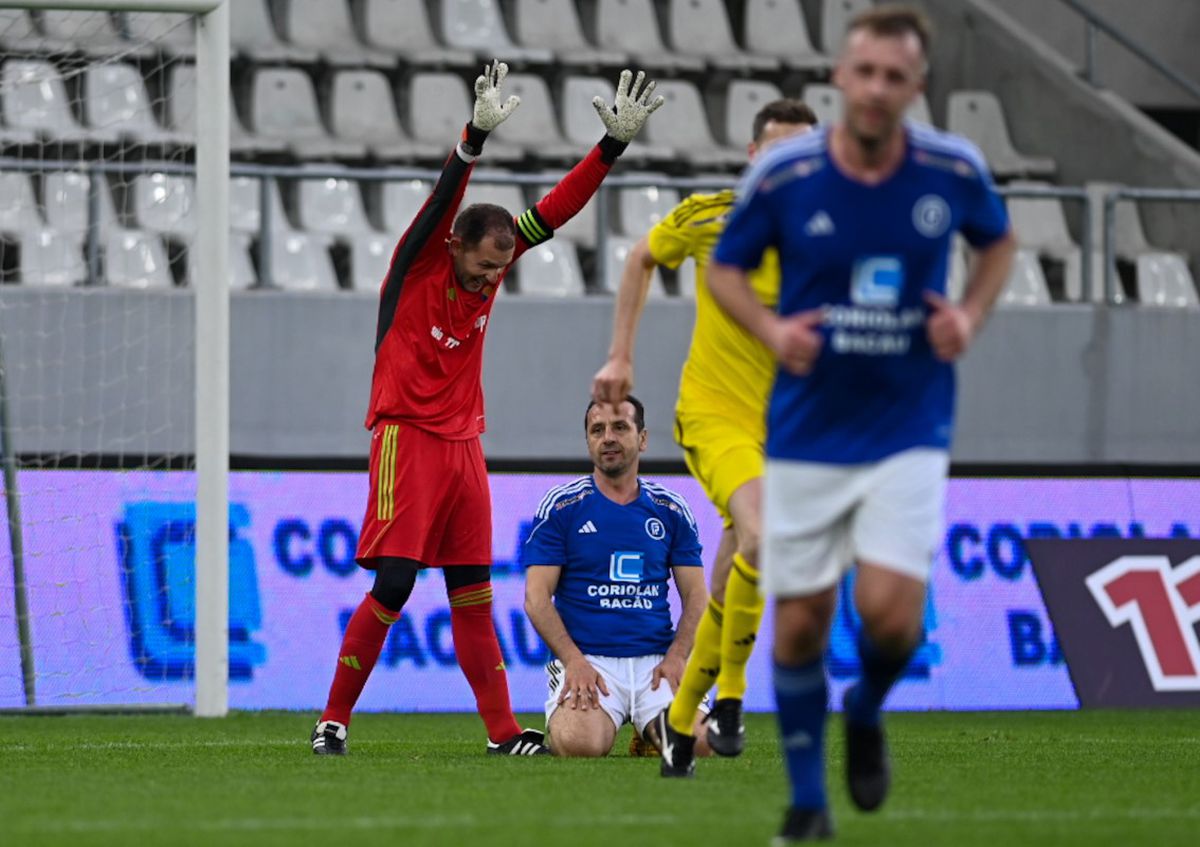 Nicolae Dică, fază serii în „Gala Mihai Neșu”: l-a ridiculizat pe Elias Charalambous » Reacția antrenorului FCSB